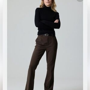 EXCELLENT CONDITION WOMEN’S MEDIUM NIKITA BROWN PANTS